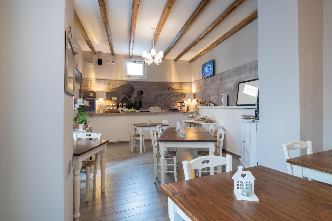 Cas'E Charming House Hotel Caserta Luaran gambar