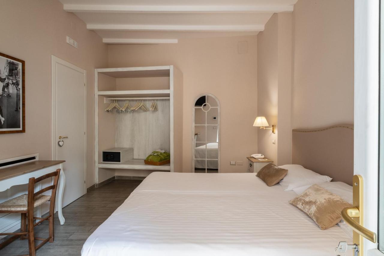 Cas'E Charming House Hotel Caserta Luaran gambar